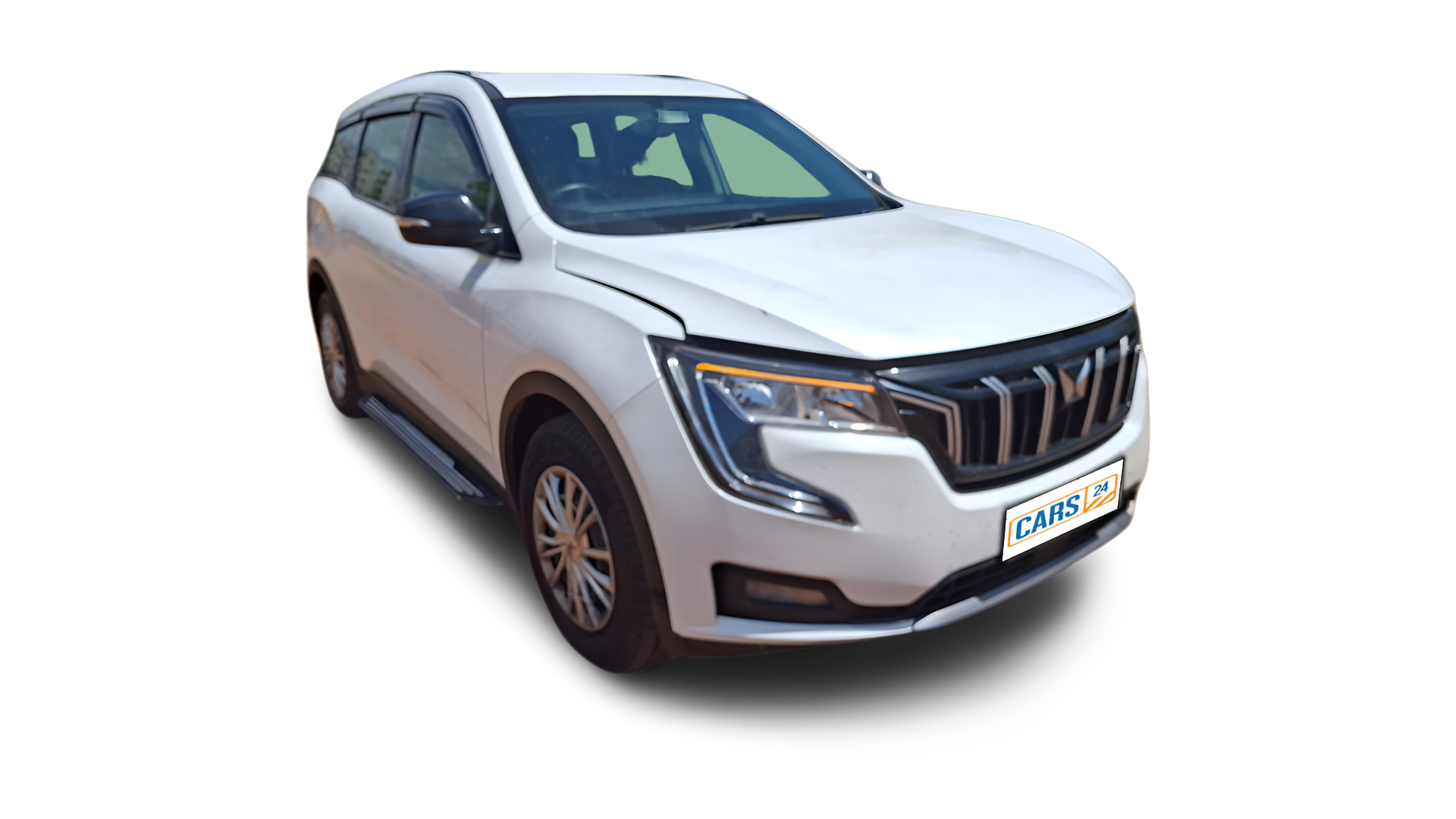 2022 Mahindra XUV700 - SUV - Diesel - Manual - ₹15.50 lakh